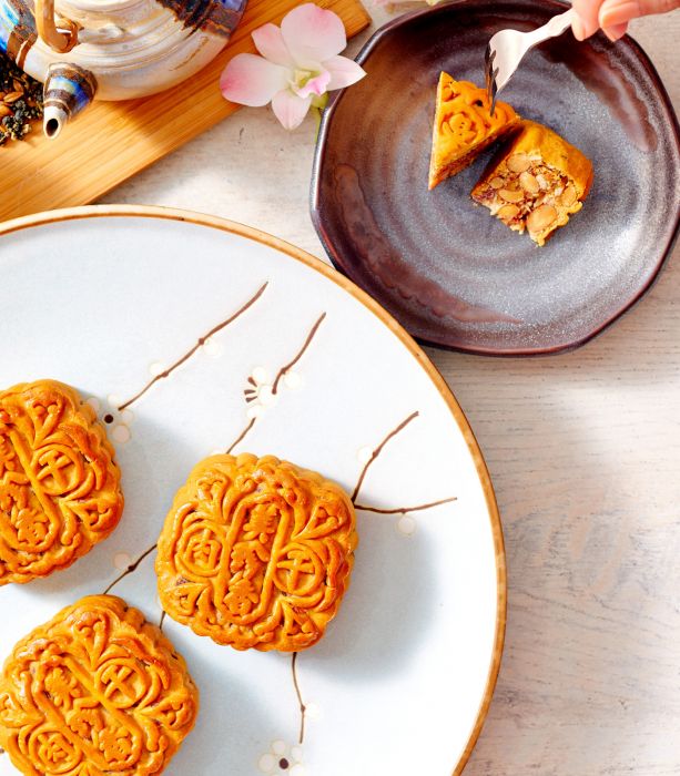 Bee Cheng Hiang Signature Bakkwa Mooncake